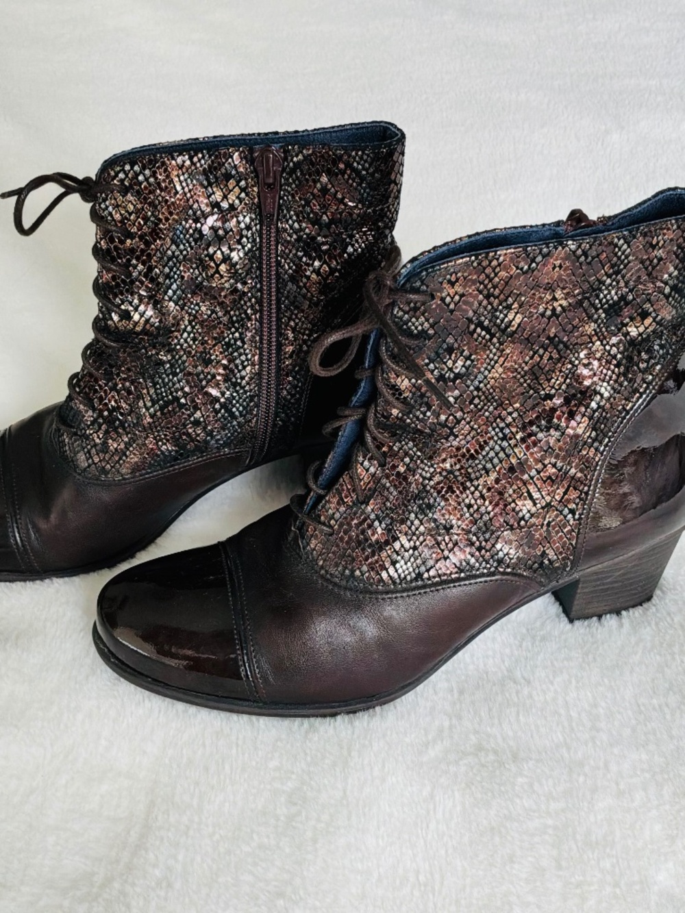Dorking by Fluchos Brisda Snakeskin Ankle Boots EU 38/US 7.5